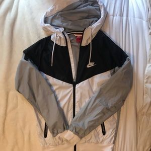 Nike windbreaker